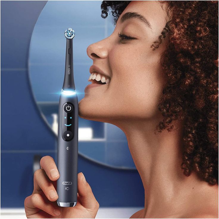 Oral-B iO Series 9N, black onyx, mit intelligenter Andruckkontrolle & Farbdisplay, inkl. 1 Aufsteckbürste, USB-Reiseetui & Mini-Aufbewahrungsbox – Bild 8