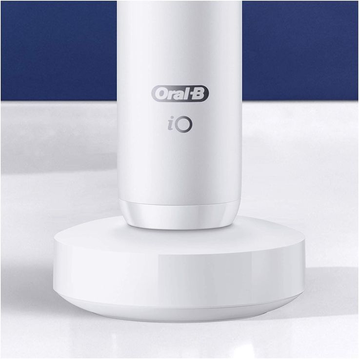Oral-B iO Series 8N, alabaster white, mit intelligenter Andruckkontrolle & Farbdisplay, inkl. 1 Aufsteckbürste, Premium Reiseetui & Mini-Aufbewahrungsbox – Bild 7