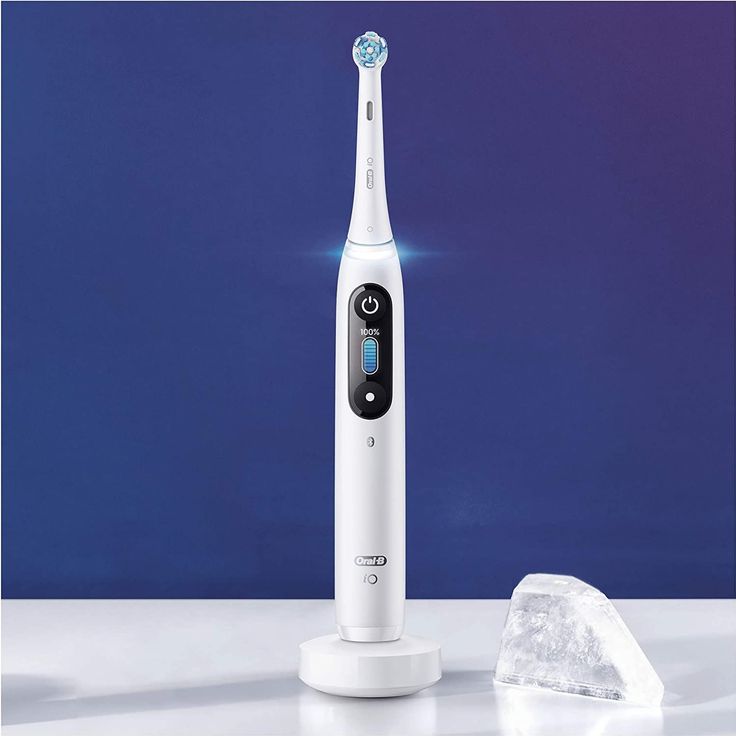 Oral-B iO Series 8N, alabaster white, mit intelligenter Andruckkontrolle & Farbdisplay, inkl. 1 Aufsteckbürste, Premium Reiseetui & Mini-Aufbewahrungsbox – Bild 4