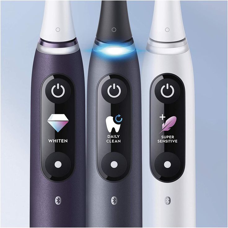 Oral-B iO Series 8N Special Edition, purple, mit intelligenter Andruckkontrolle & Farbdisplay, inkl. 1 Aufsteck-Bürste, Mini-Aufbewahrungsbox & Aufbewahrungstasche – Bild 2