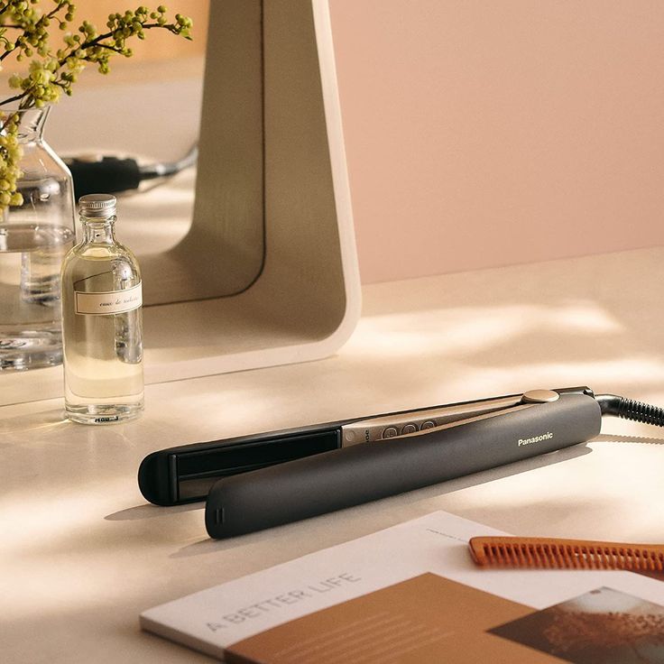 Panasonic Glätteisen EH-HS0E nanoe™-Technologie, mit 3D Keramikplatten und intelligenter Temperaturanpassung, schwarz-champagner – Bild 4