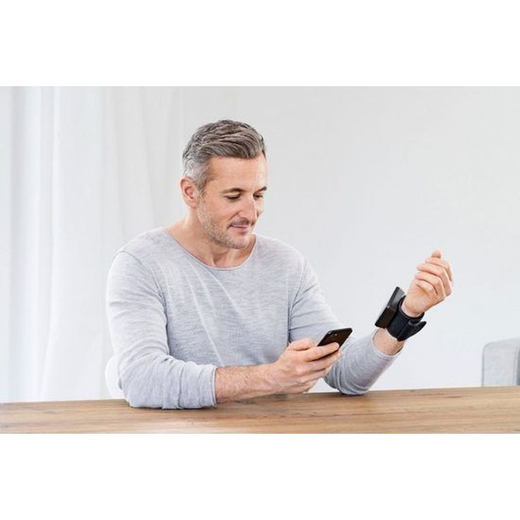 Beurer BC 54 Handgelenk-Blutdruckmessgerät mit App-Anbindung, Inflation-Technology, farbigem Risiko-Indikator und Arrhythmie-Erkennung, für Handgelenksumfänge von 13,5 - 21,5 cm, Medizinprodukt – Bild 2