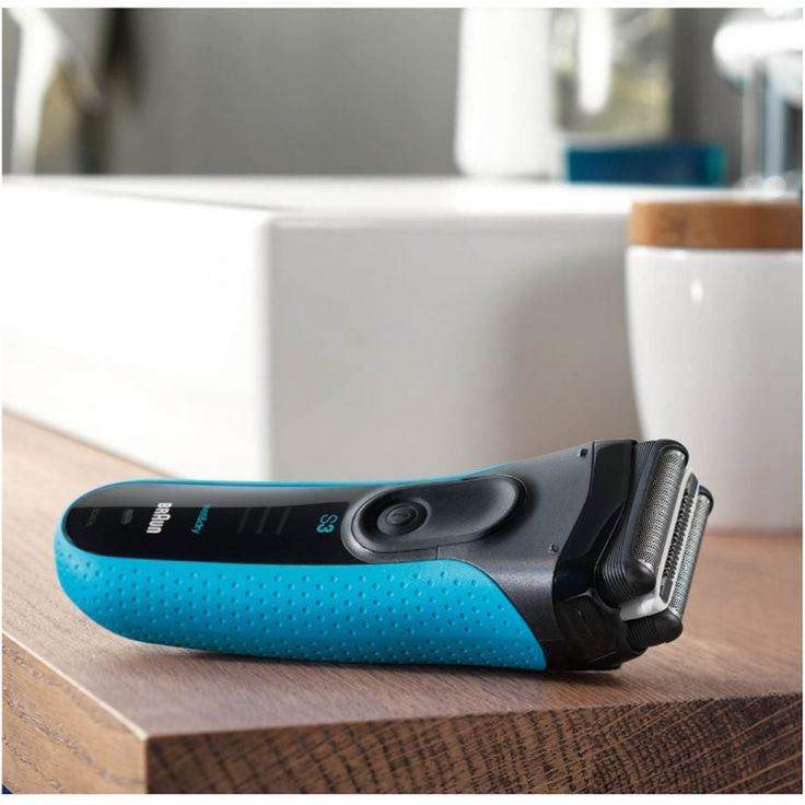 Braun Series 3 3040s ProSkin Elektrorasierer, mit Präzisionstrimmer, wiederaufladbarer und kabelloser Wet&Dry Rasierer Herren, schwarz-blau – Bild 4