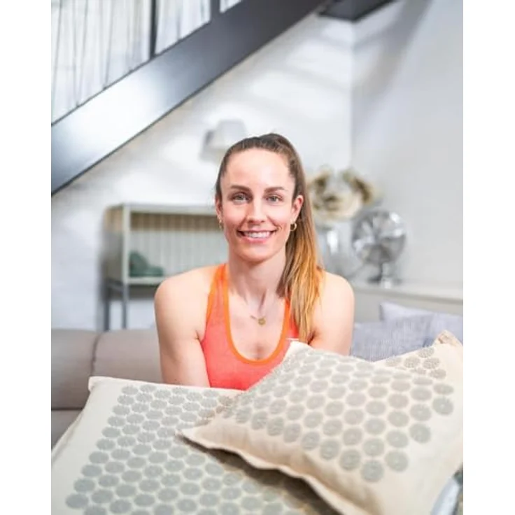 NEOLYMP Akupressurmatte Akupunkturmatte 100% Leinen, Kokosfaserfüllung, 8000 Druckpunkte, beige-grau – Bild 9
