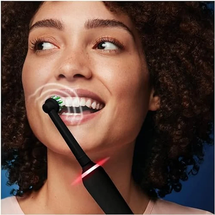 Oral-B Pro 3 3000 Pure Clean Elektrische Zahnbürste/Electric Toothbrush, 2 Aufsteckbürsten, 3 Putzmodi & visueller 360° Andruckkontrolle für Zahnpflege, Aktivkohle Borsten, Designed by Braun, schwarz – Bild 3