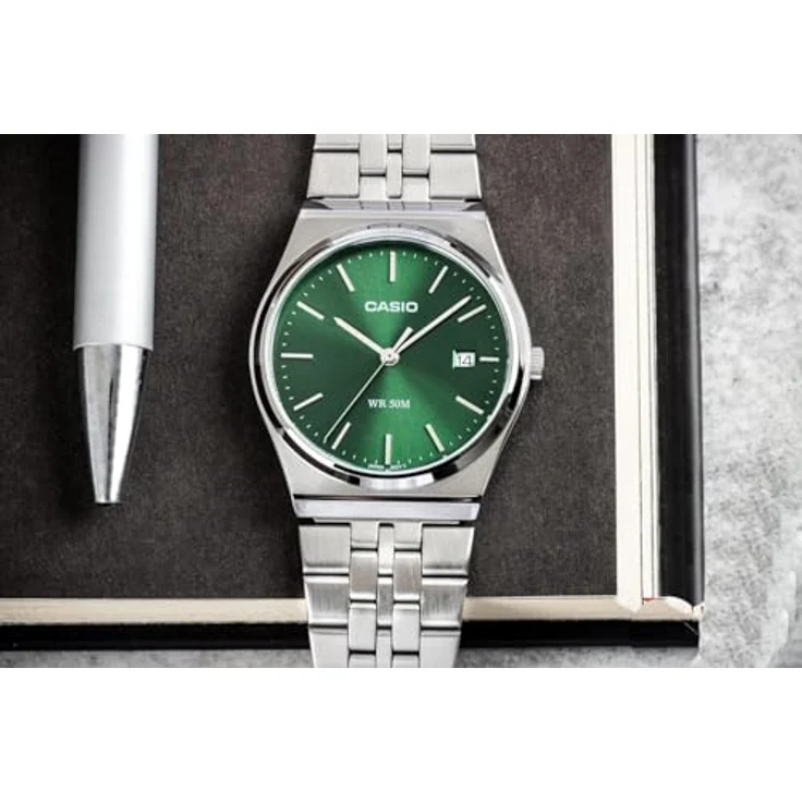 Casio Watch MTP-B145D-3AVEF, Elegante Uhr mit Silber Edelstahl Band und grünem Zifferblatt – Bild 4