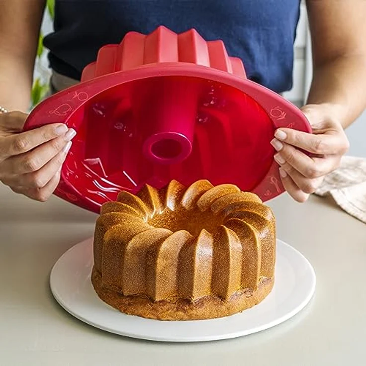 coox Gugelhupfform mit Haltegriffen 24 x 10 cm, antihaftende Premium Silikon Backform für Gugelhupf, blau - Jetzt noch einfacher zu backen. – Bild 3