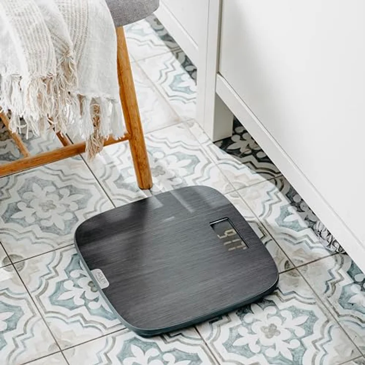 Adler Personenwaage AD 8192, Badezimmerwaage, 180 kg, LCD, Anti Rutsch Oberfläche, grau – Bild 6