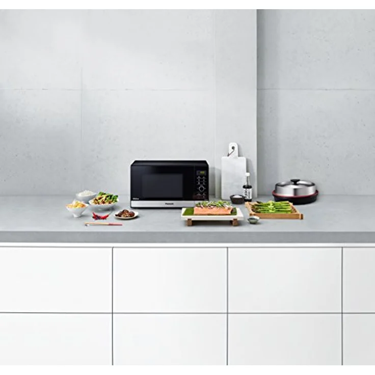Panasonic Mikrowelle mit Grill, Schwarz, Standgerät, 23 Liter Garraum, 1000 Watt, S0408483 – Bild 2