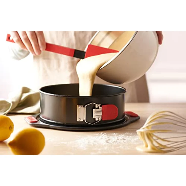 Woll Bakeware Springform Ø 26 cm, mit auslaufsicherem Boden, Schnellverriegelung und hitzebeständigen Silikongriffen bis 230°C, PFAS-frei, zweilagige Antihaftbeschichtung, aluminisierter Stahl – Bild 4