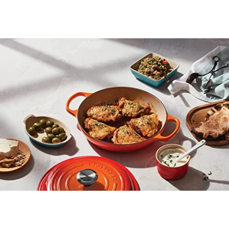 Le Creuset Signature Gusseisen Gourmet-Profitopf, Rund, Ø 26 cm, 2 l, Für alle Herdarten inkl. Induktion geeignet, Ofenrot – Bild 5