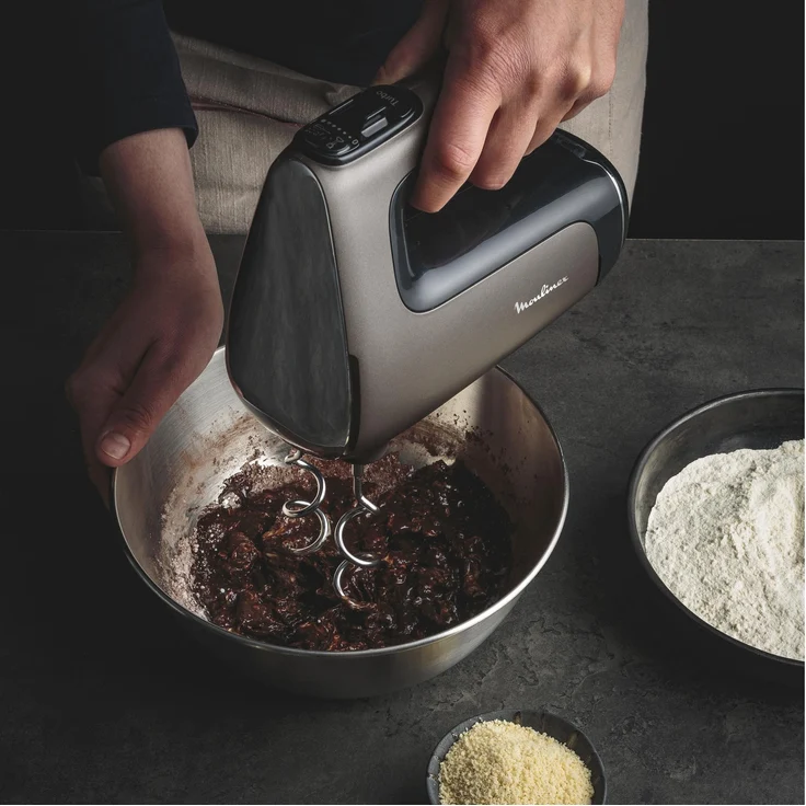 Moulinex Powermix Silence Handmixer, 600 W, Silent-Technologie, Ergonomischer Griff, Antrieb mit variabler Geschwindigkeit, braun - Preisvergleich – Bild 9