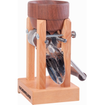 Eschenfelder Kornquetsche Tischmodell mit Nussbaumtrichter, manuell, 150 g/min Quetschmenge, stufenlose Mahlstufen, natur