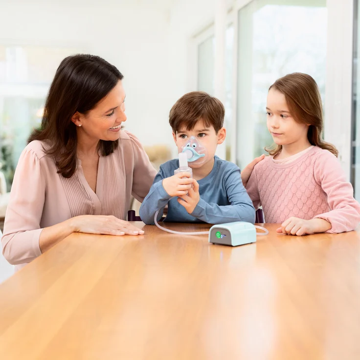 medisana IN 165 Inhalator, Kompressor Vernebler mit Mundstück und Maske für Erwachsene und Kinder, bei Erkältungen oder Asthma mit wiederaufladbarem Akku per Micro-USB – Bild 3