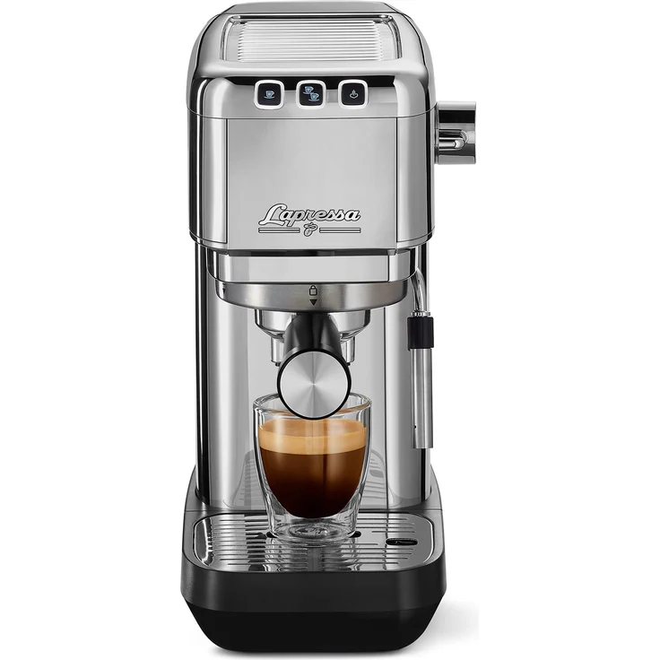 Tchibo Siebträger Espressomaschine „Lapressa“, mit Doppelauslauf und Milchaufschäumdüse (15 bar, 980ml Wassertank), inkl. zwei doppelwandigen Sieben, für Espresso und Milchschaum, Edelstahl – Bild 2