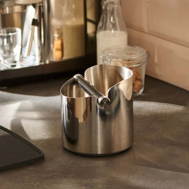 Tchibo Knock-Box Abklopfschale, für Siebträger Espressomaschine, zur leichten Entsorgung des feuchten Kaffeesatzes, Silber / Schwarz, Edelstahl und Gummi – Bild 2