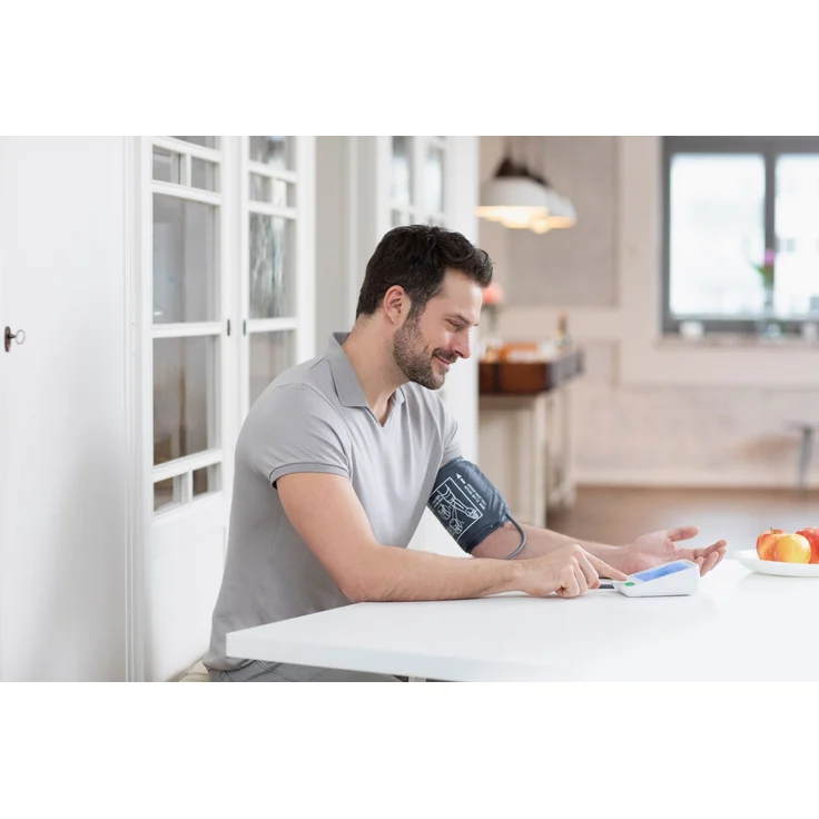 medisana BU 584 connect Oberarm-Blutdruckmessgerät, präzise Blutdruck und Pulsmessung mit Speicherfunktion und Bluetooth-App, Anzeige eines unregelmäßigen Herzschlags mit großer Manschette 23-43 cm – Bild 5