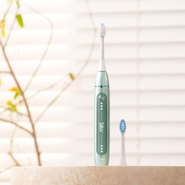Silk'n SonicYou elektrische Zahnbürste, 3 Putzmodi, inkl. 2 Aufsteckbürsten mit 2 Schutz- Etuis, lightgreen – Bild 4