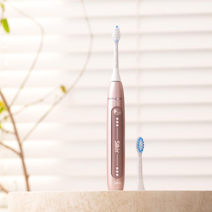 Silk'n SonicYou elektrische Zahnbürste, 3 Putzmodi, inkl. 2 Aufsteckbürsten mit 2 Schutz- Etuis, rosegold – Bild 4