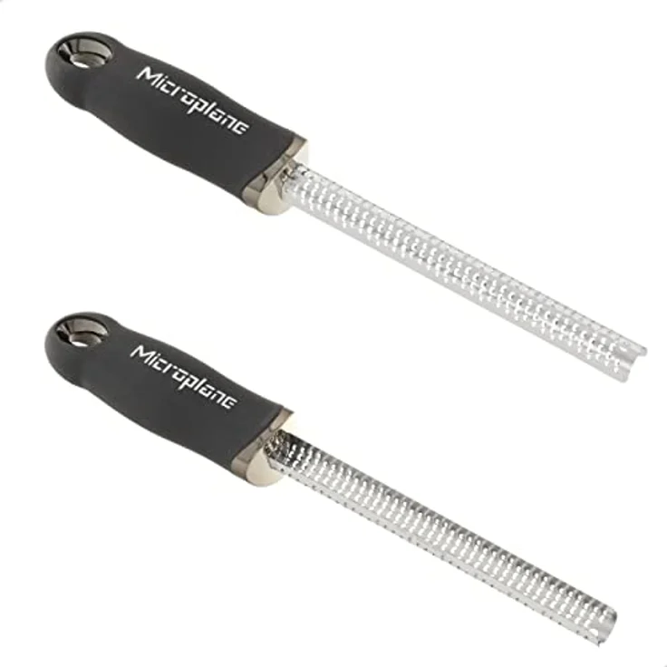 Microplane Gewürzreibe Fein Schwarz Edelstahl aus der Premium Classic Serie für Muskatnuss, Zimt, Schokolade, Nüsse und Kaffeebohnen – Bild 4