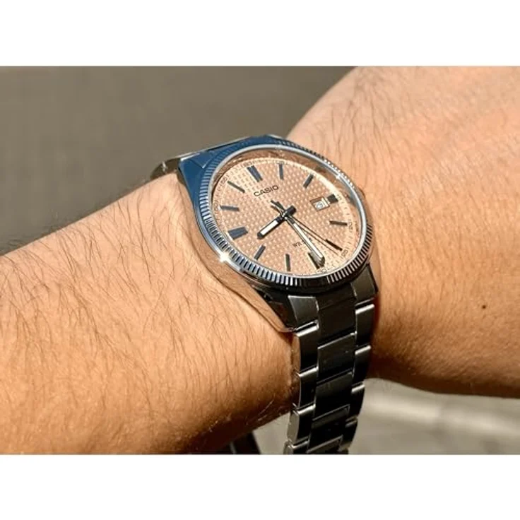 CASIO TIMELESS COLLECTION Quarzuhr, Edelstahlarmband, Damenuhr, analog, Neo-Display, Tag – Bild 5