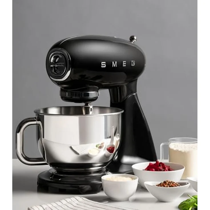 Smeg SMF03PKEU Küchenmaschine mit Direktantrieb, 800W, 4,8 L Edelstahlschüssel, cadillac pink, Serie: SMF03 – Bild 8