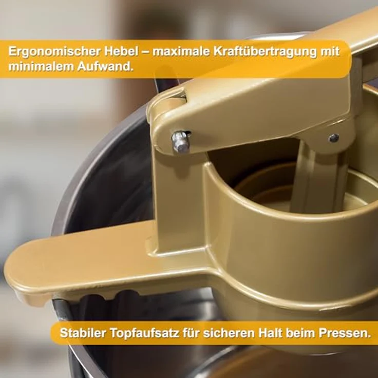 Goldspatz Spätzlepresse, unregelmäßige Lochform für Spätzle wie vom Brett, ergonomischer Griff, made in Germany, inkl. Rezept - Art.-Nr. 2192 – Bild 3