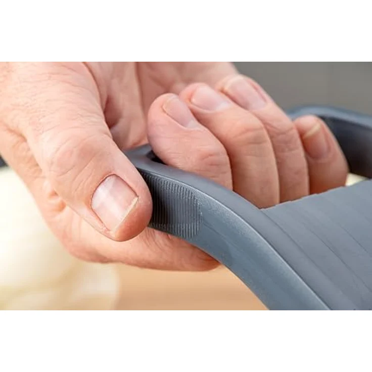 FACKELMANN Kompakt-Hobel, Gemüsehobel mit Edelstahlklinge, Reibe mit ergonomischem Griff (Farbe: Schwarz-Silber), Menge: 1 Stück – Bild 3