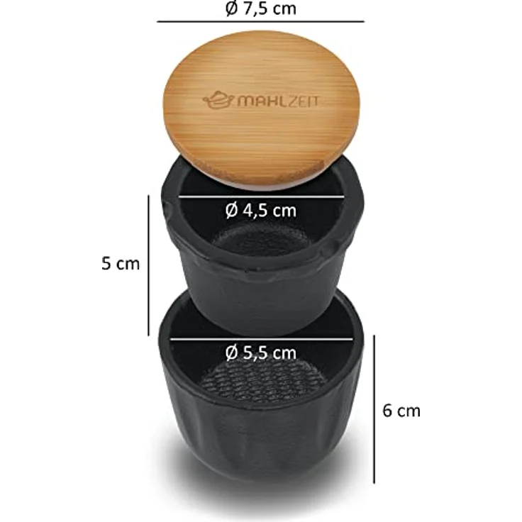 Mahlzeit Gusseisen Pfeffermühle Peppermill | Ø 7,5 x (H) 8 cm | schwarz | Bambusdeckel mit Silikonring | Gewürzmühle Pfeffermörser Kräutermühle Kräutermörser Gewürzreibe Gusseisenmörser – Bild 2