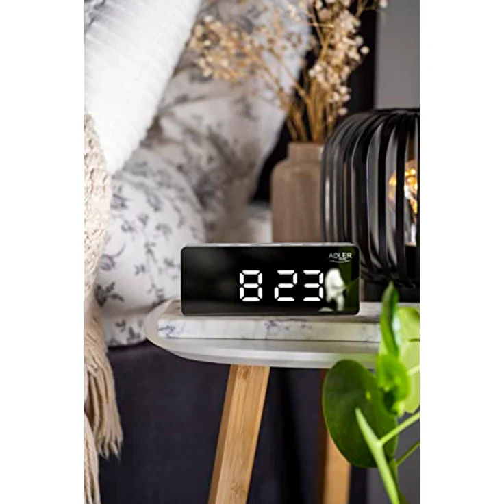 ADLER AD 1189W Wecker mit Raumtemperaturanzeige, Datumsanzeige, Alarm und Hintergrundbeleuchtung, USB- oder batteriebetrieben (Weiß) – Bild 4