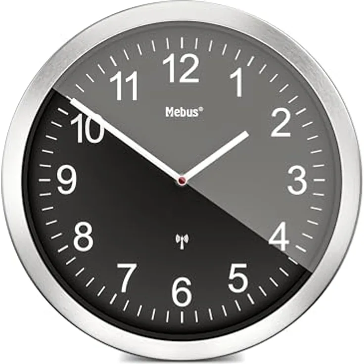 XXXLutz Funkuhr Schwarz, Wanduhr aus Metall mit modernen Dekorationselementen