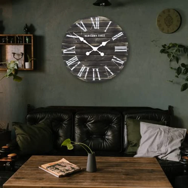 K&L Wall Art Lautlose Vintage Wanduhr Farmhouse Uhr langlebiges Uhrwerk ohne Ticken Shabby Chic Holzbretter 45cm große Wanduhren (Ø 45cm Schwarz Used Look) – Bild 4