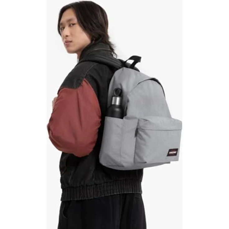 Eastpak Day Pak'R, Freizeitrucksack mit 24 Litern Fassungsvermögen, strapazierfähigem Material und gepolsterten Schultergurten – Bild 2