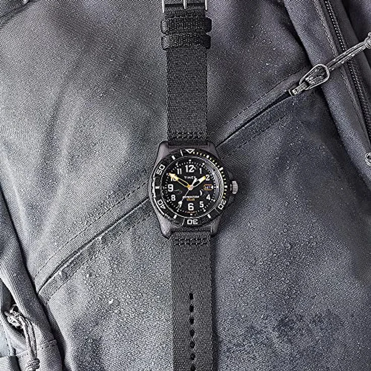 Timex Watch TW2V40500, Sportliche und klassische Uhr mit Kalenderfunktion, Schwarz Textil Band, Grau – Bild 5