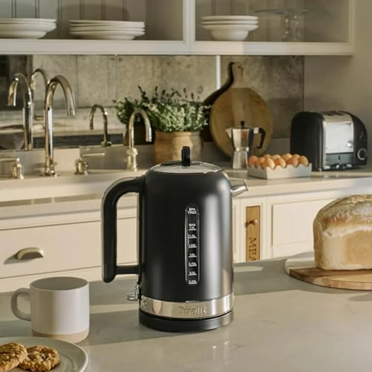 Dualit Wasserkocher Classic 1,7 l, leistungsstark mit 3.000 Watt, matt schwarz, flüsterleiser Betrieb, praktische Wasserstandsanzeige, tropffreies Ausgießen – Bild 2