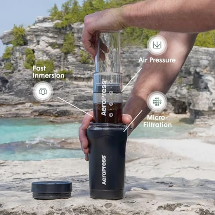 AeroPress Go Plus, tragbare Kaffeemaschine für Reisen und Camping – 3-in-1-Brühmethode, vollmundiger Kaffee ohne Bitterkeit, Kaffeepress-Set – – Bild 2