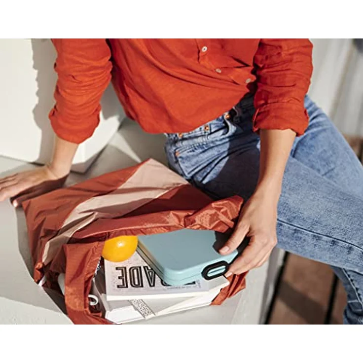 Mepal - Lunchbox Take A Break flach - Ideale Brotdose für Laptoptasche oder Rucksack - Flach geformte Essensbox für 2 Sandwiches oder 4 Scheiben Brot - 800 ml - Vivid Mauve – Bild 4