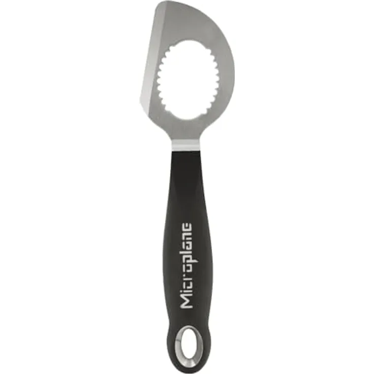 Microplane 3in1 Profi Avocado Schneider in hochwertigem Edelstahl - Küchenschneider für frische Avocado, Entkerner und sicherer Fruchtfleisch-Schneider
