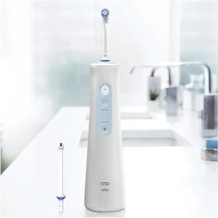 Oral-B AquaCare 4 Munddusche mit Oxyjet-Technologie, 2 Aufsteckdüsen, weiß – Bild 2