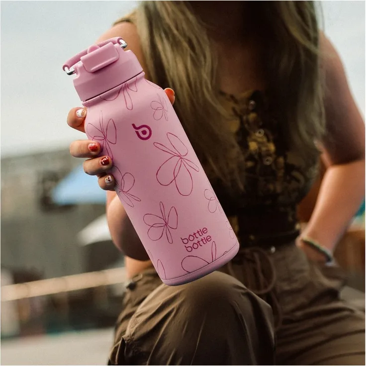 BOTTLE BOTTLE Edelstahl Trinkflasche, 900 ml, doppelwandig, rosa, mit Strohhalm und Pillenfach, auslaufsicher, für Sport & Fitnessstudio
