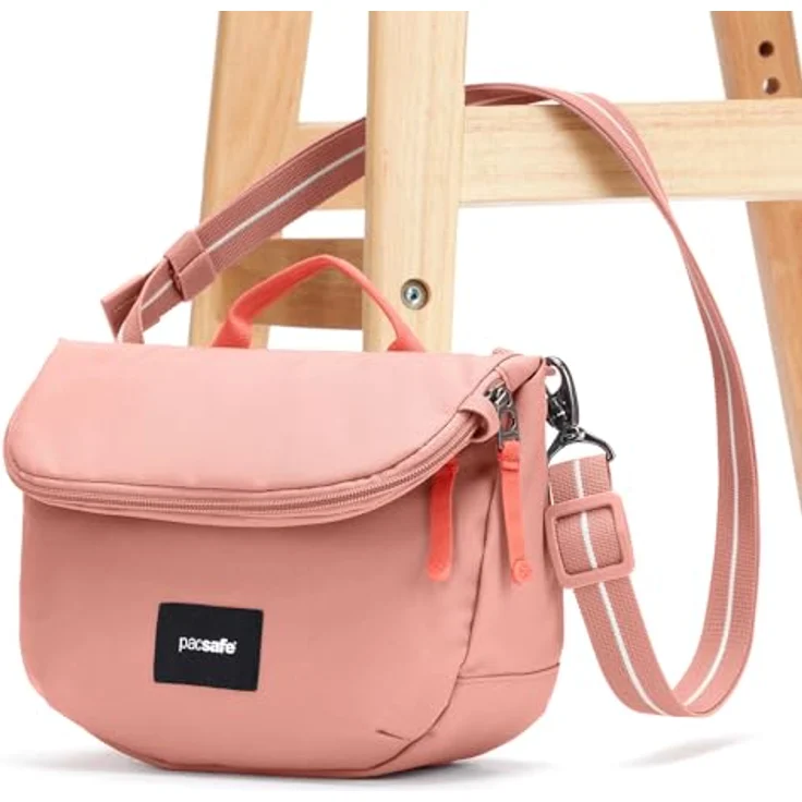 Pacsafe Go Saddle Crossbody Bag, Umhängetasche mit RFID-Blocker und Schlitzschutz, altrosa, 5-7 l Volumen – Bild 6