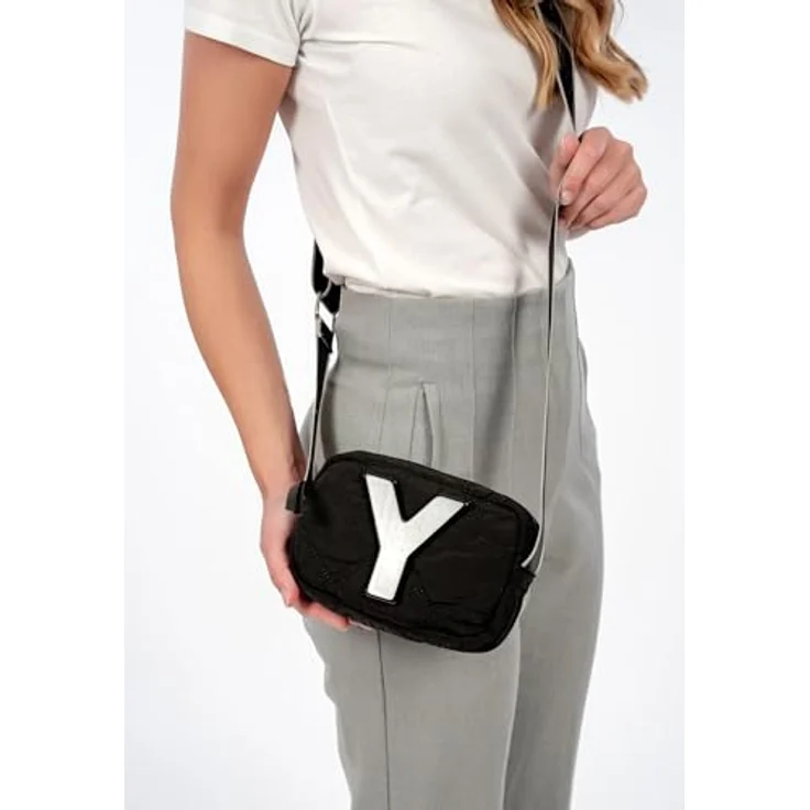 SURI FREY Evy Umhängetasche, vegane Feinsynthetik, schwarz, mit abnehmbarem Umhängeriemen, 19,5 x 13 x 5,5 cm – Bild 3