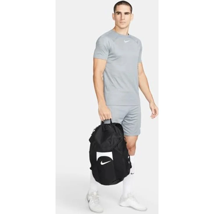 Nike Reise- & Sporttasche, vielseitig einsetzbar, schwarz – Bild 10