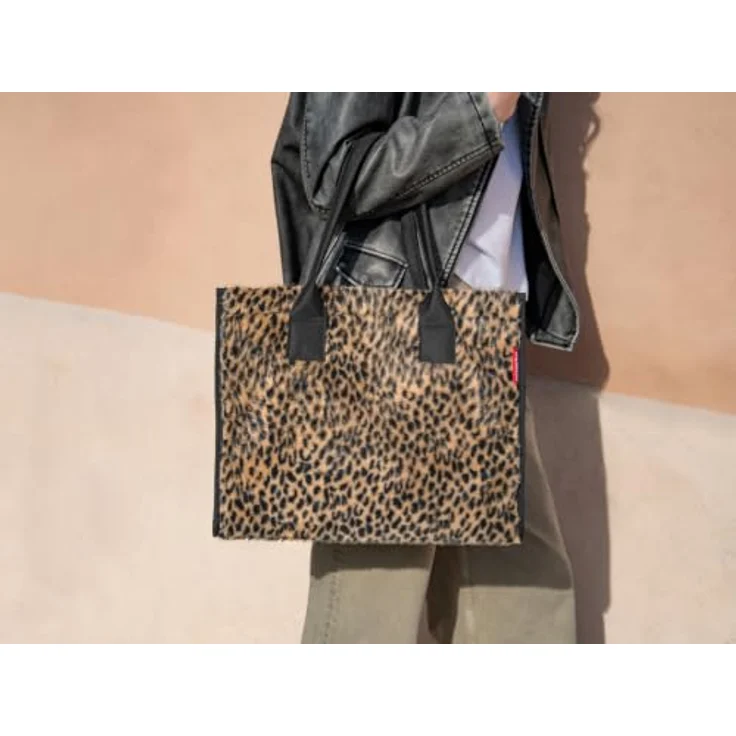 REISENTHEL® Shopper Daily Shopper, Polyester, 22l Volumen, leo fake fur, Magnetverschluss, 42cm x 17cm x 35cm – Bild 2