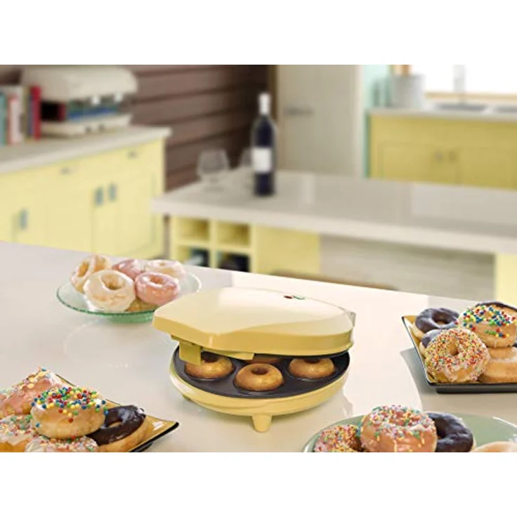 Bestron Donut Maker im Retro Design, Sweet Dreams, Antihaftbeschichtung, 700 Watt, Gelb – Bild 5