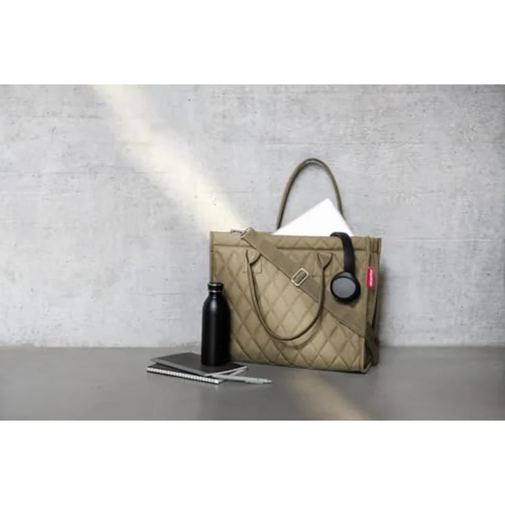 reisenthel Daily Shopper Tasche 42 cm mit Laptopfach, oliv, 100% Polyester, 42 x 17 x 35 cm – Bild 9