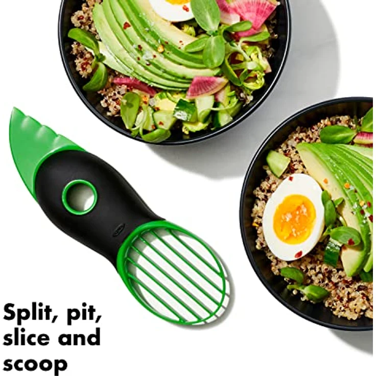 OXO Good Grips 3-in-1-Avocadoschneider - grün – Bild 3
