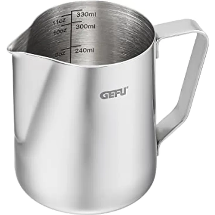 Gefu Milchkännchen Barista: Aufschäumkännchen, Barista Zubehör, Milk pitcher, für Milchschaum, Kanne, mit Messkala, für Cappuchino und Caffee Latte, Silber, 350 ml