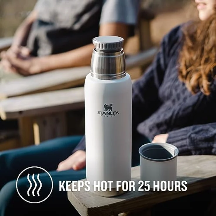 Stanley Adventure To-Go Thermosflasche 1.0L - 25 Stunden Heiß - 27 Stunden Kalt - Auslaufsicher - Isolierter Deckel - Doppelwandige Vakuumisolierung - BPA-Frei - Black – Bild 3
