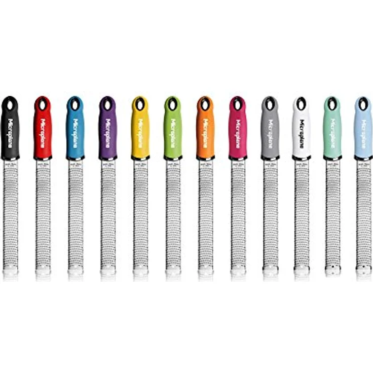 Microplane Zester Reibe Fein Baby-Blau Edelstahl aus der Premium Classic Serie für Zitrusfrüchte, Hartkäse, Ingwer, Schokolade, Muskatnuss und Trüffel – Bild 2